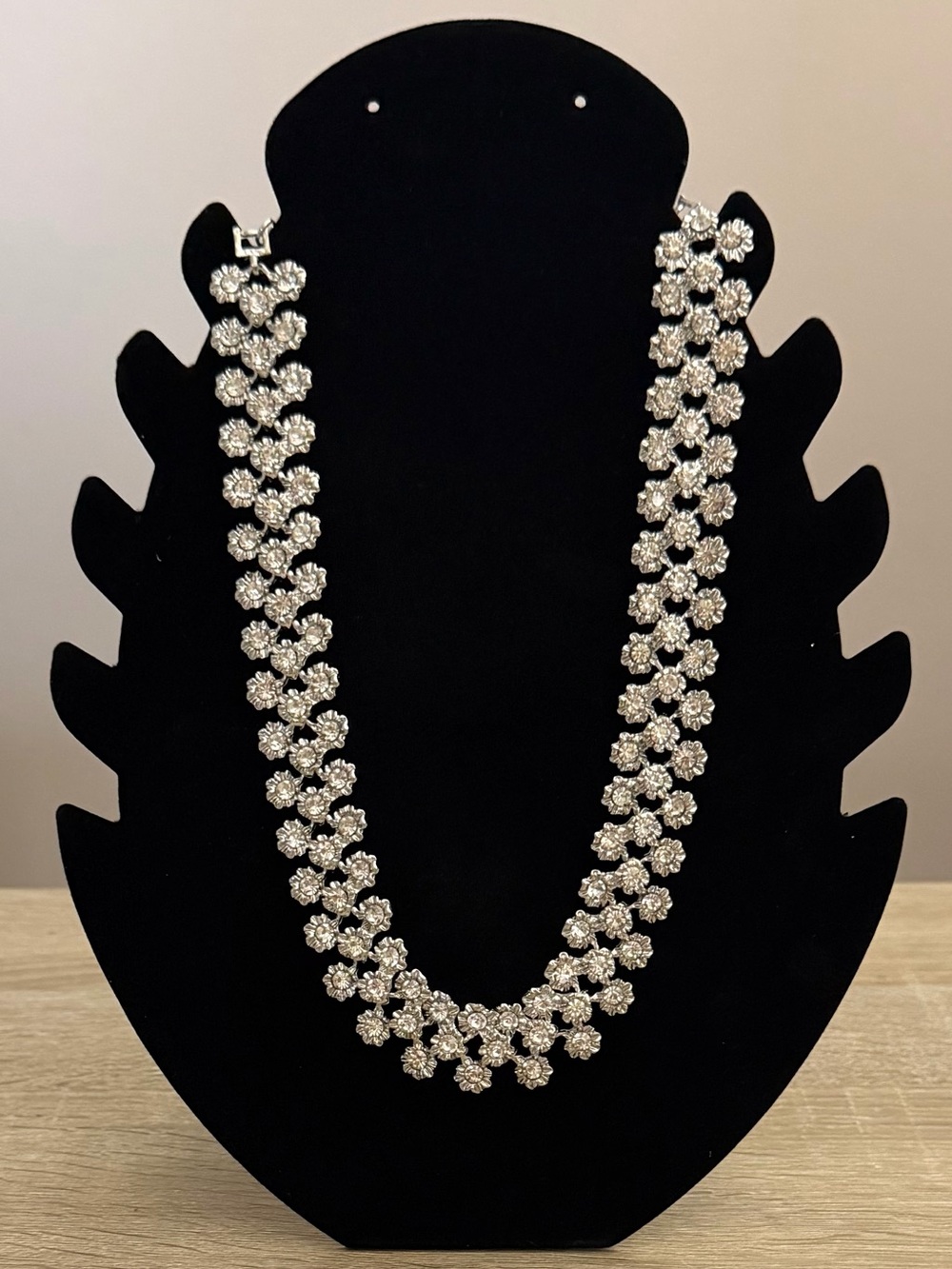 Sparkly Floral Statement Necklace NWT